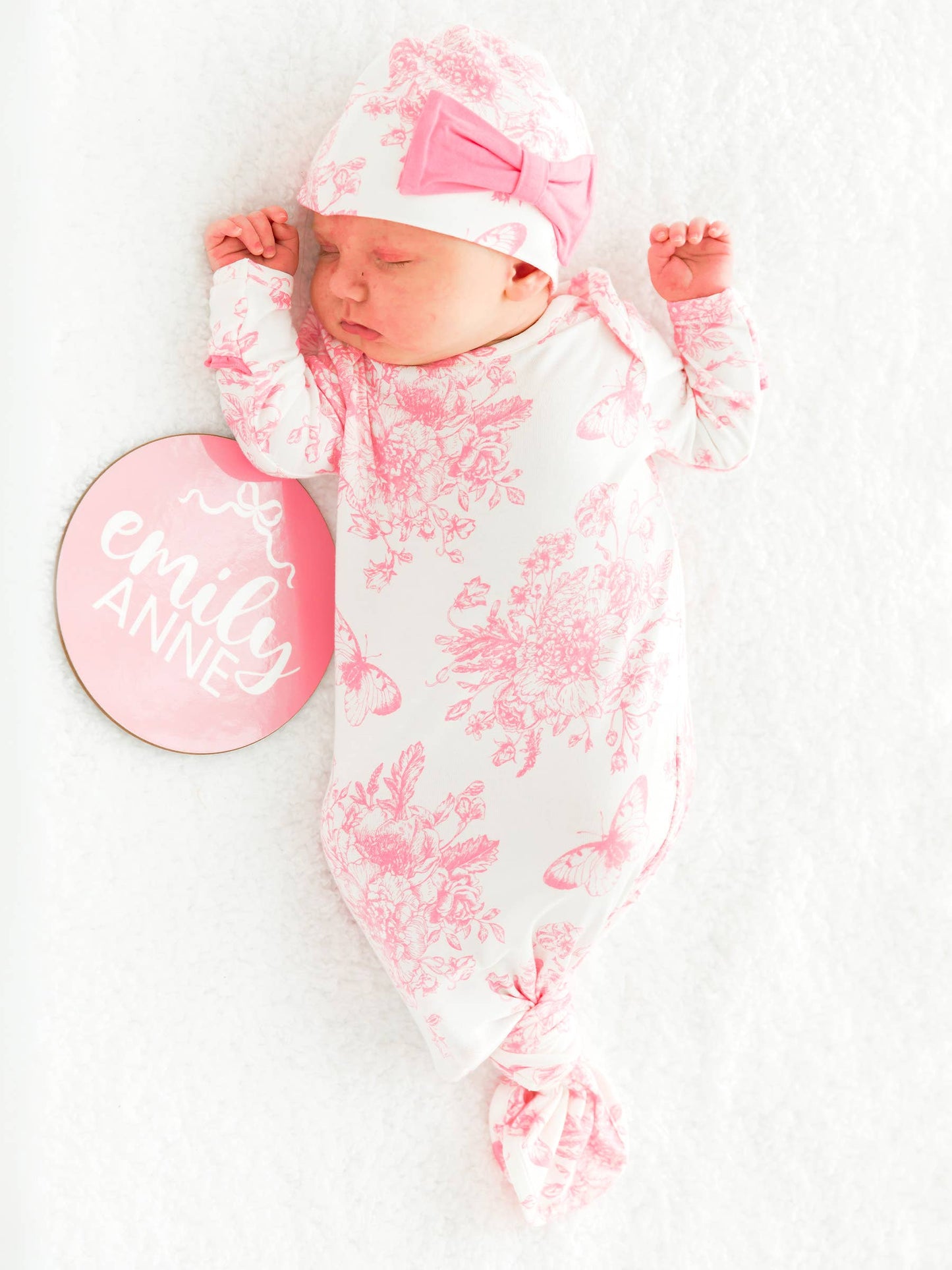 Newborn Baby Girls Bubblegum Pink Butterfly Garden Toile Bamboo Viscose Knotted Ruffle Gown & Hat Set: White / Newborn-3m