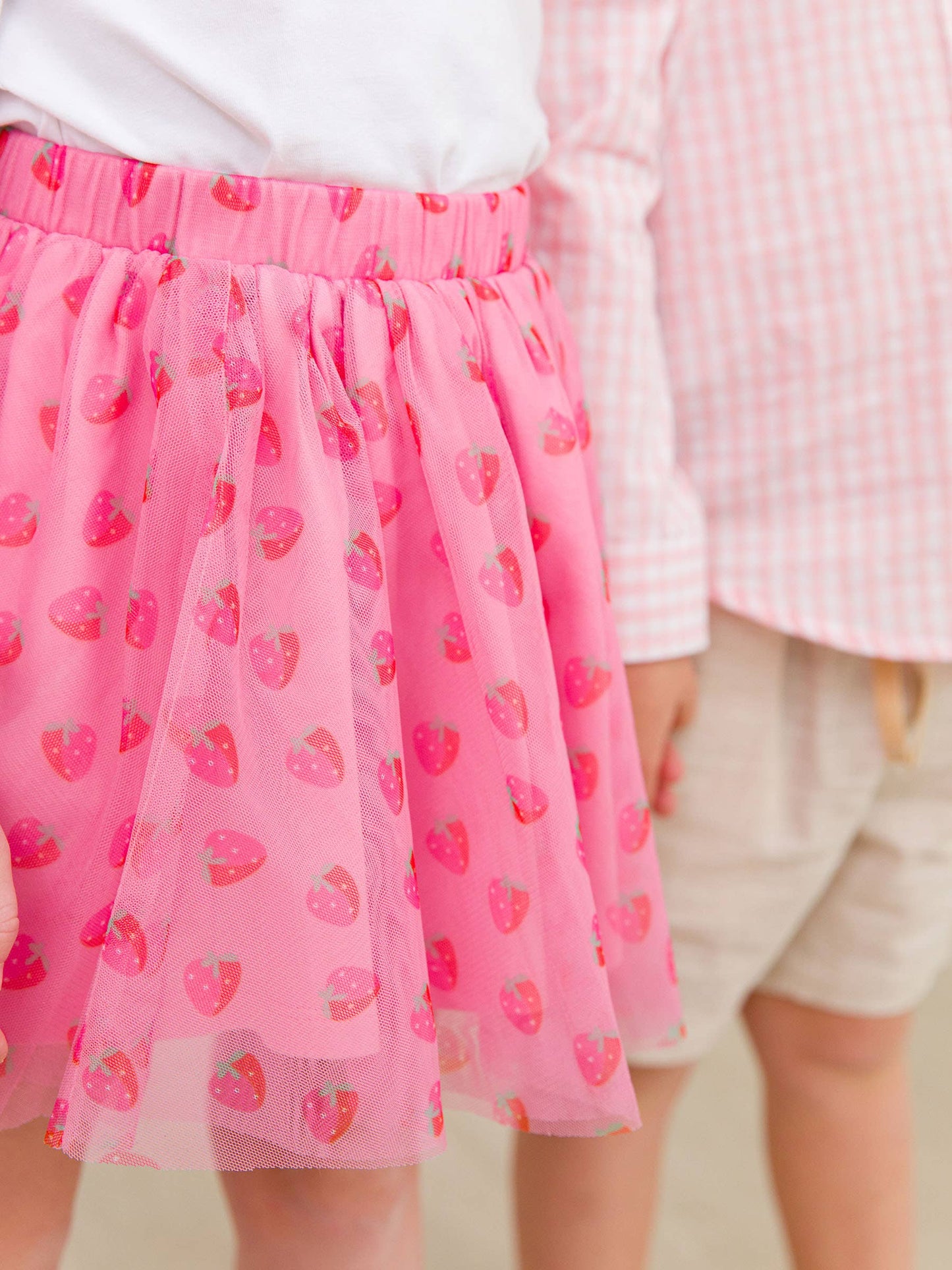 Toddler Girls Berry Cute Tulle Skirt: Pink