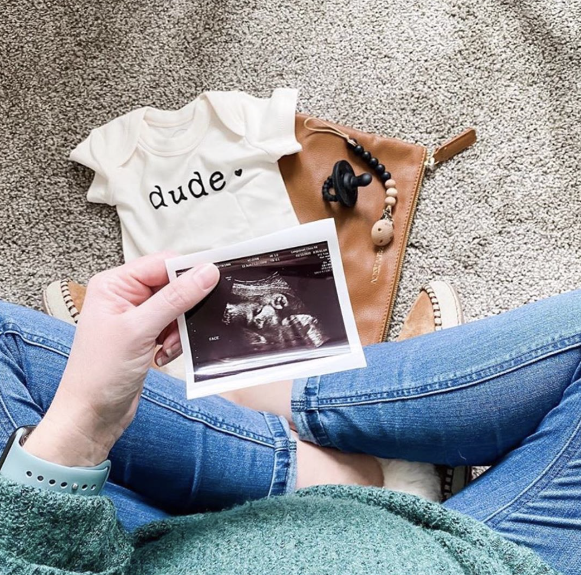 Baby graphic organic bodysuit | dude