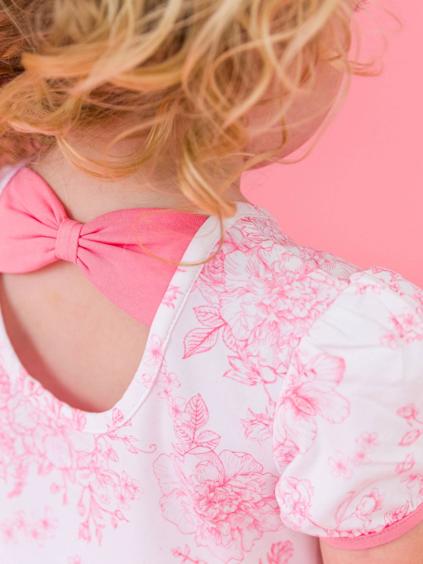 Girls Bubblegum Pink Butterfly Garden Toile Puff Short Sleeve Bow Twirl Dress