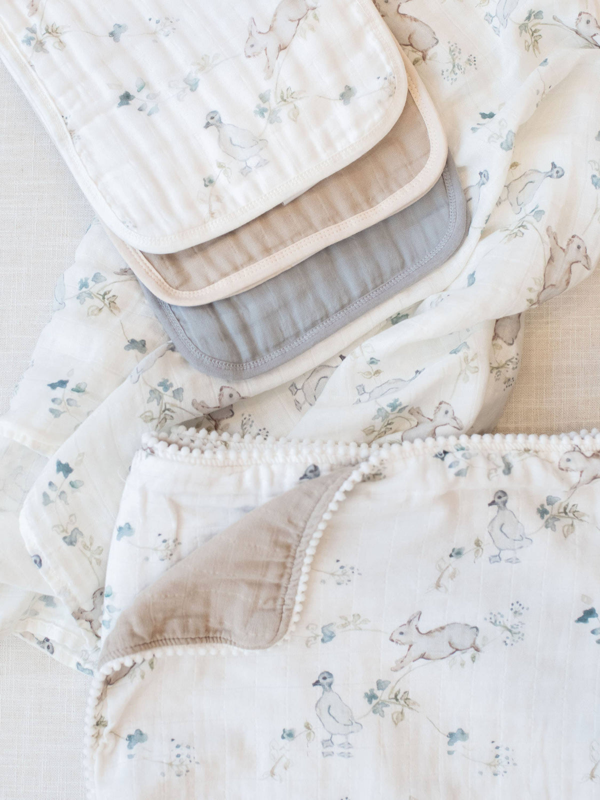 Organic Premium Oversized Absorbent 3-Pack Burp Cloths | Ivy Hollow